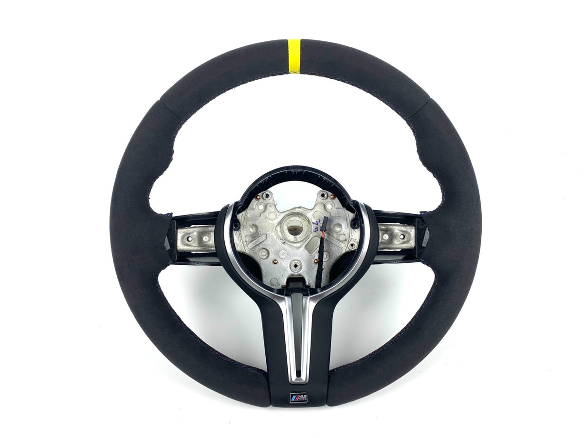 Performance Lenkrad für BMW F20 F22F30 F31 F87 F80 F82 F83 Reihe  – Individuell konfigurierbar
