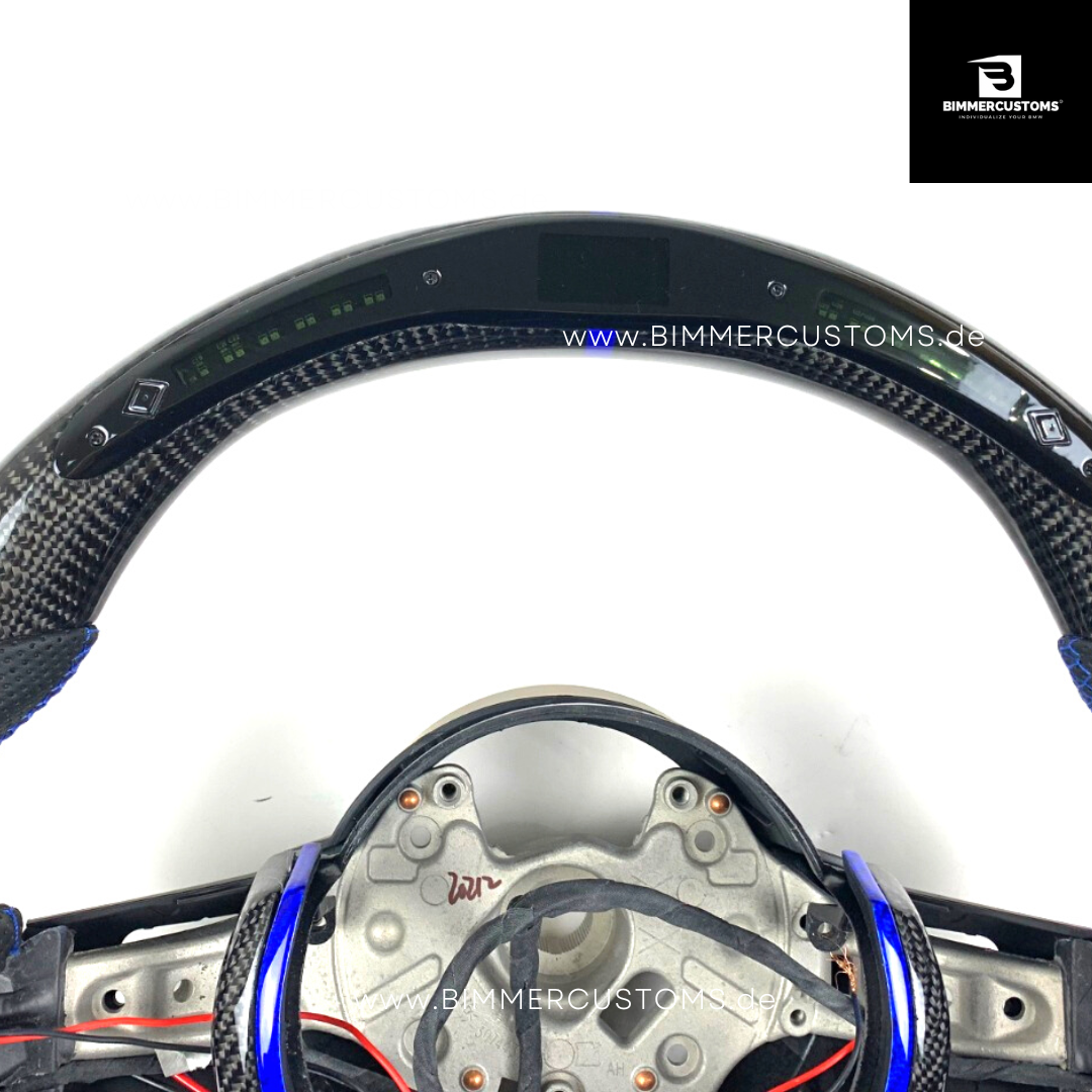 LEDER CARBONFIBER LENKRAD MIT RACE DISPLAY BLUE CARBON LINE PASSEND FÜR BMW M2 F87 M3 F80 M4 F82 F83 F20 F21 F22 F23 F30 F31 F32 F33 F36 Competition