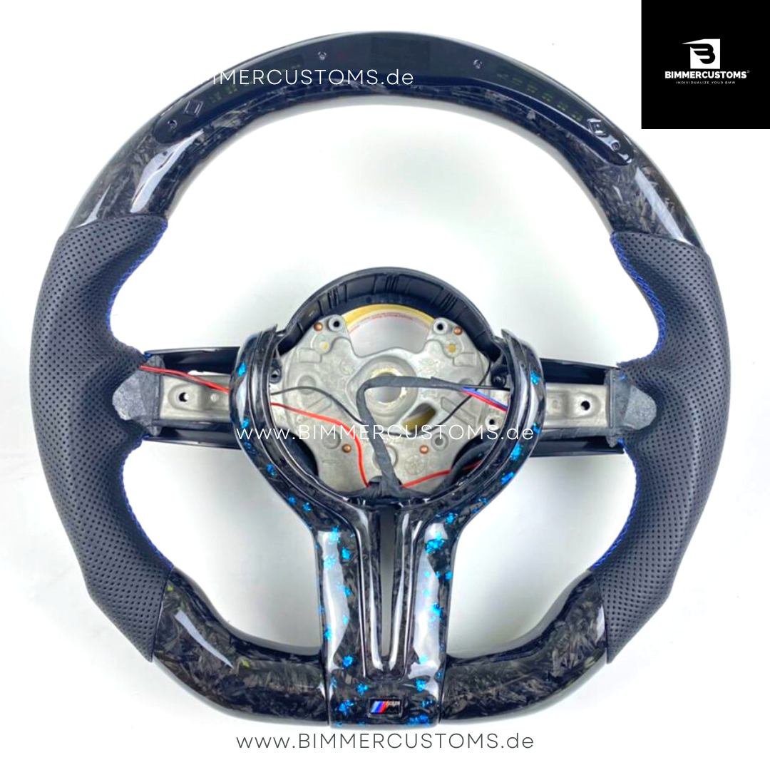 LEDER FORGED CARBONFIBER LENKRAD MIT RACE DISPLAY ICE BLUE FLAKES PASSEND FÜR BMW M2 F87 M3 F80 M4 F82 F83 F20 F21 F22 F23 F30 F31 F32 F33 F36 Competition